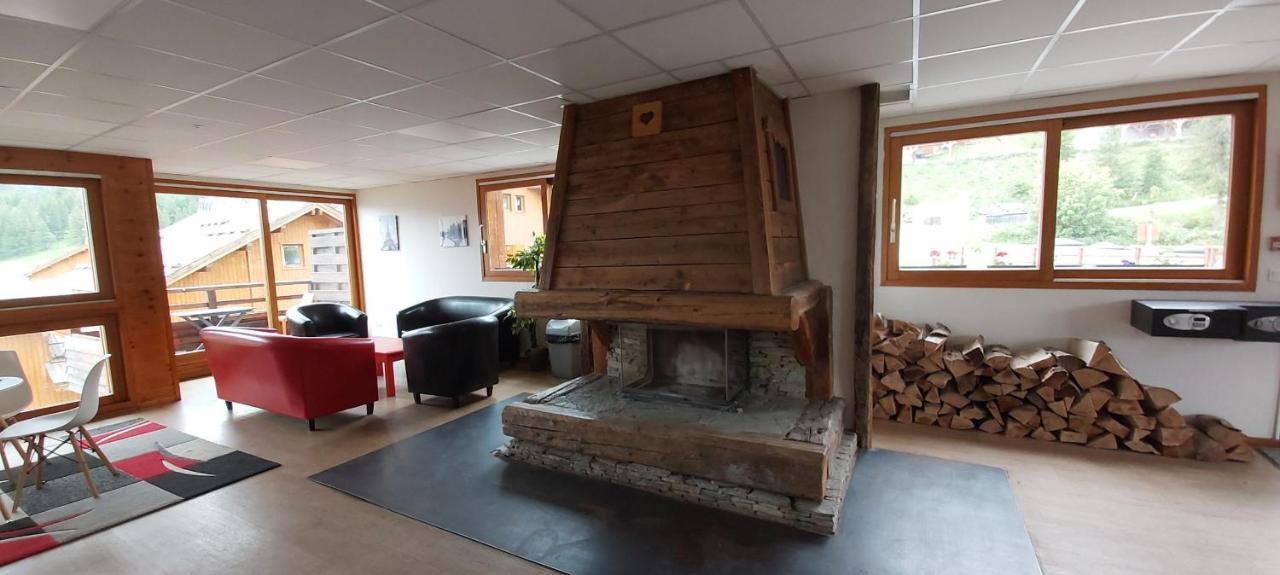 Locabed Le Hameau Des Ecrins Apartment Пюи-Сен-Венсан Екстериор снимка